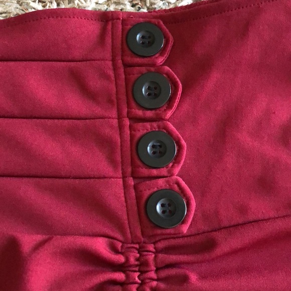 Brick red vintage inspired skirt with cinch front and decorative buttons XXL - Picture 2 of 8